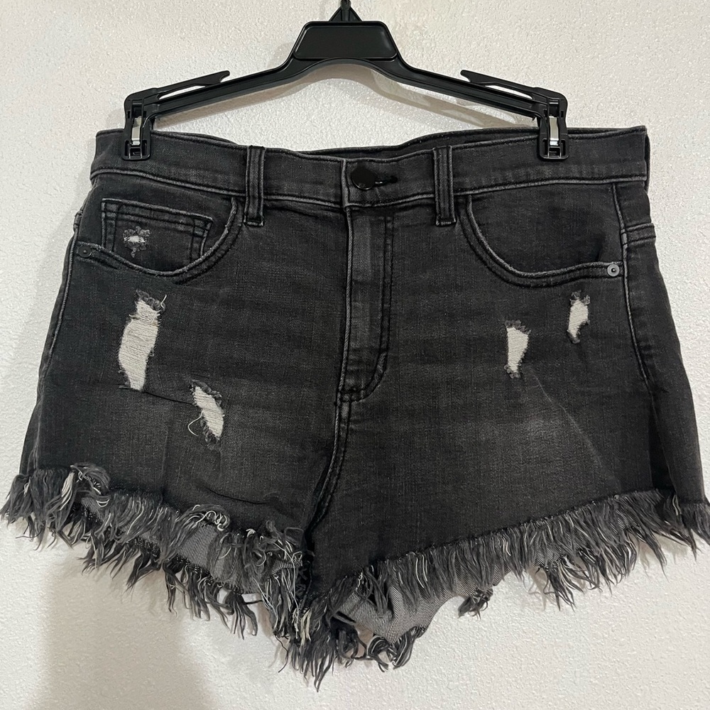 SP black label distressed hem short shorts black, medium